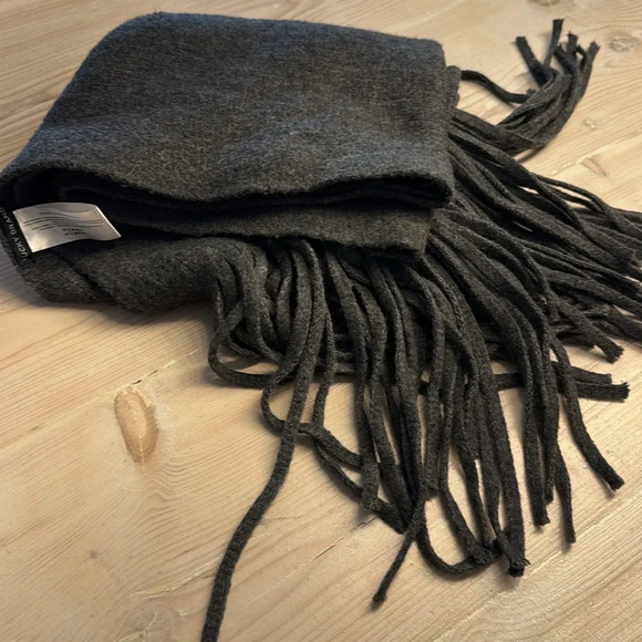 Lucky Brand Scarf - Picture 4 of 6